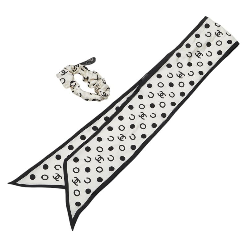 CHANEL シャネル ココマーク 水玉 ドット モチーフ スカーフ CHANEL シャネル ココマーク 水玉 ドット モチーフ スカーフ