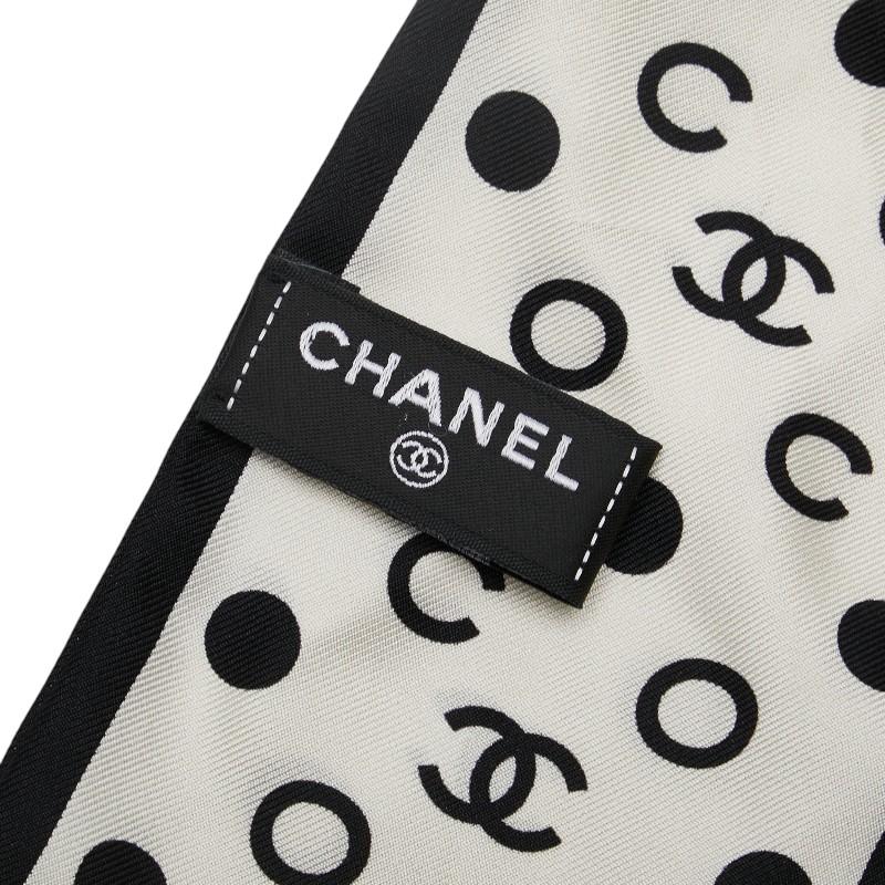 CHANEL シャネル ココマーク 水玉 ドット モチーフ スカーフ CHANEL シャネル ココマーク 水玉 ドット モチーフ スカーフ