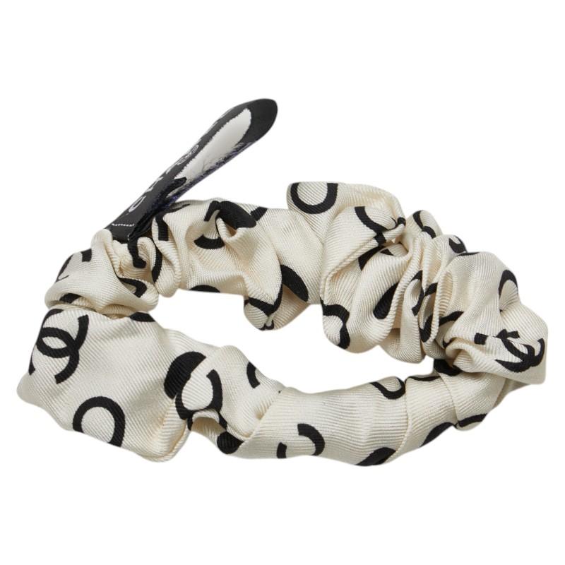 CHANEL シャネル ココマーク 水玉 ドット モチーフ スカーフ CHANEL シャネル ココマーク 水玉 ドット モチーフ スカーフ