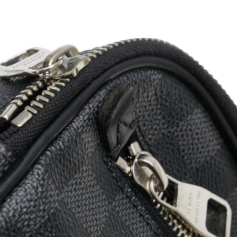 LOUIS VUITTON ルイ ヴィトン ダミエ グラフィット アンブレール