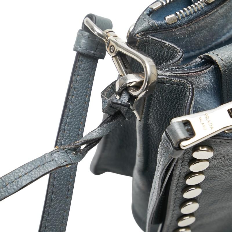 PRADA プラダ エティケット スタッズ 斜め掛け ショルダーバッグ