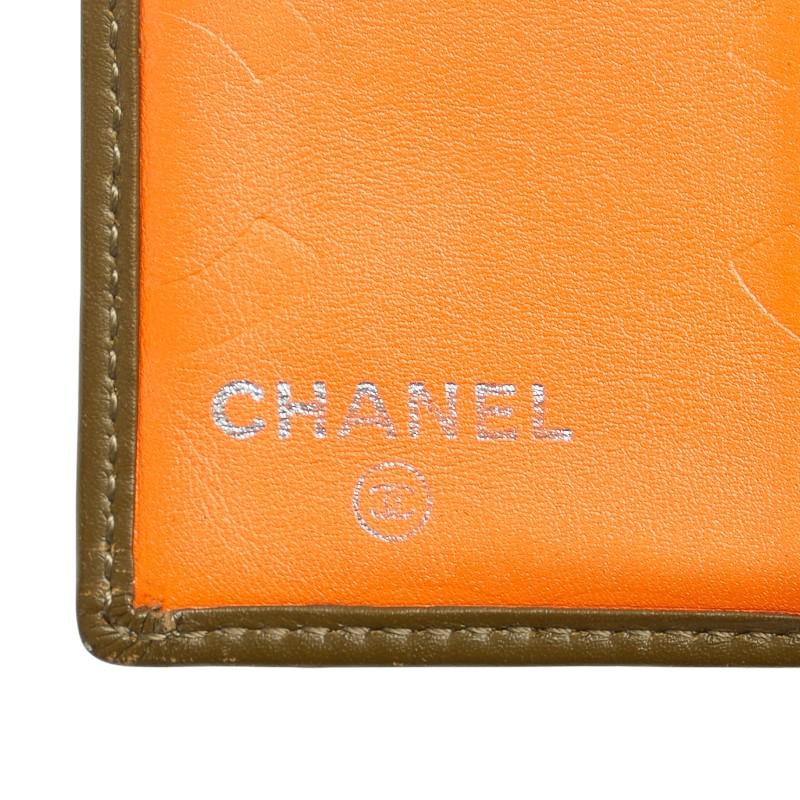 CHANEL（シャネル） カンボンライン ココマーク パイソン型押し 二