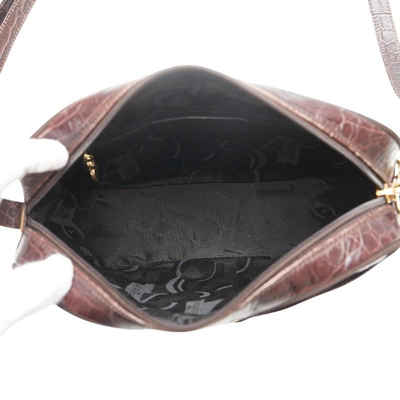 サルヴァトーレフェラガモ ヴァラ クロコ型押し 斜め掛け ショルダー  