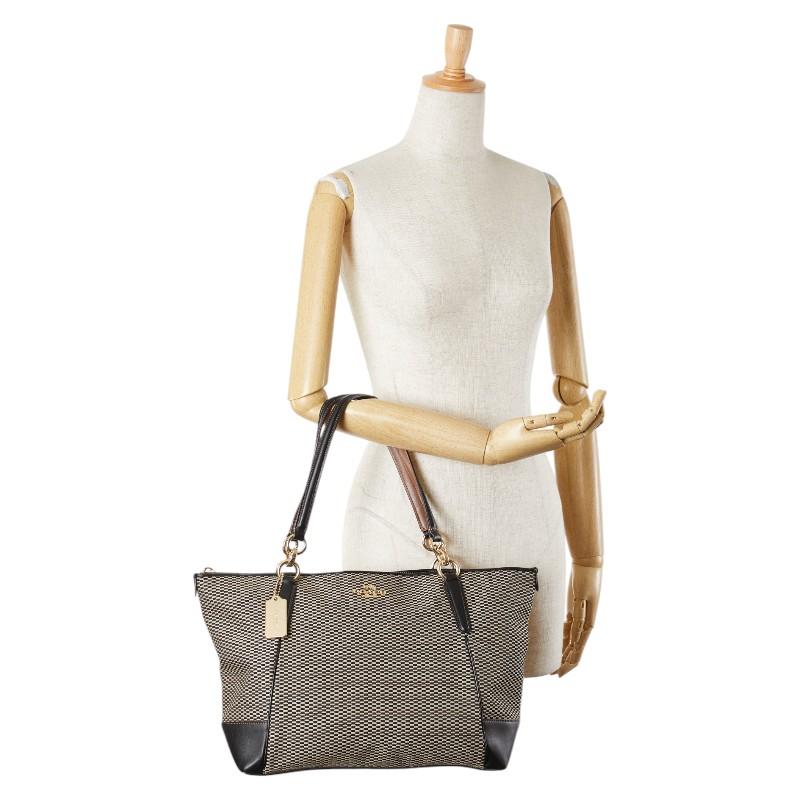 COACH（コーチ） エクスプローデッド トートバッグ F28467 ベージュ 