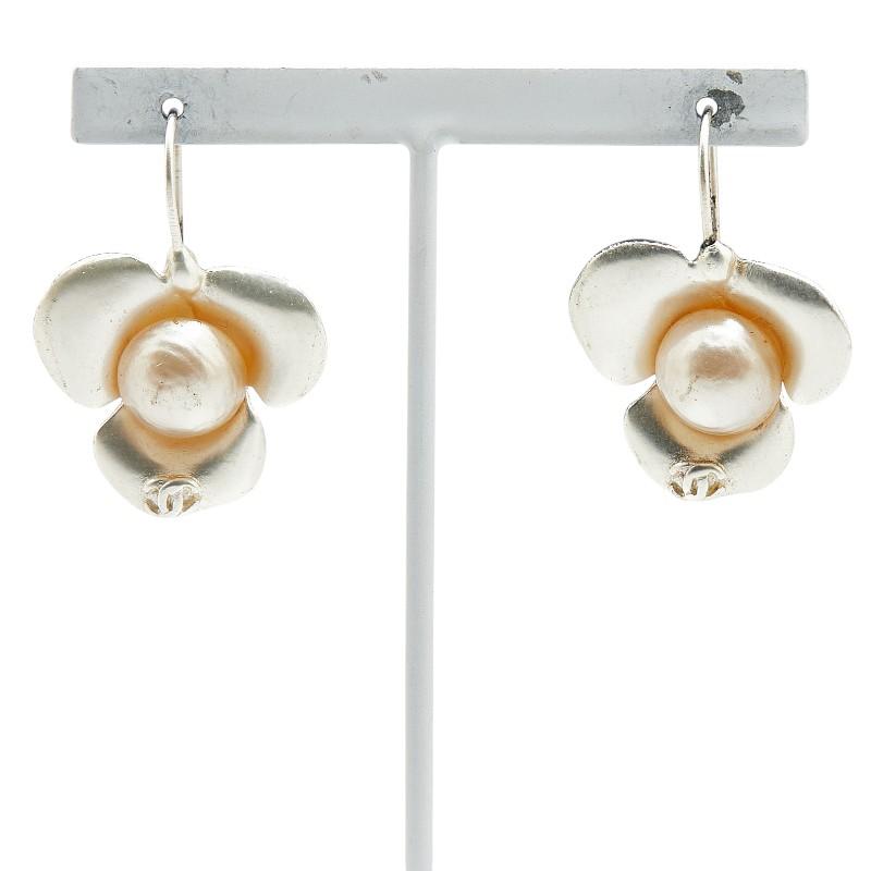 CHANEL シャネル ココマーク カメリア ピアス シルバー メタル