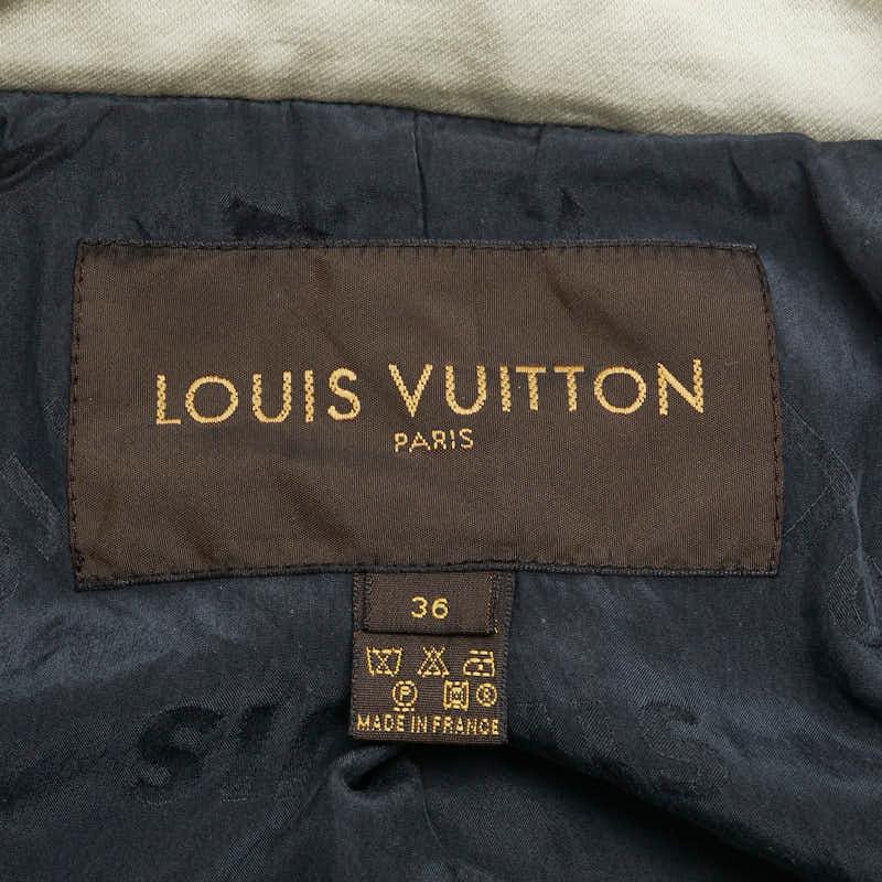 ☆*☆様 ルイヴィトン ホワイト レザージャケット スタッズ付き 36 S位 LOUIS VUITTON ルイ・ヴィトン 22AW 1AAHC HNL91XMJY LVパッチ