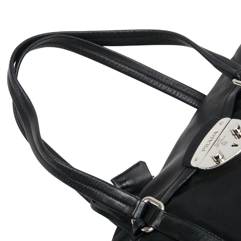 PRADA プラダ 三角ロゴプレート トートバッグ ショルダーバッグ PRADA プラダ 三角ロゴプレート トートバッグ ショルダーバッグ