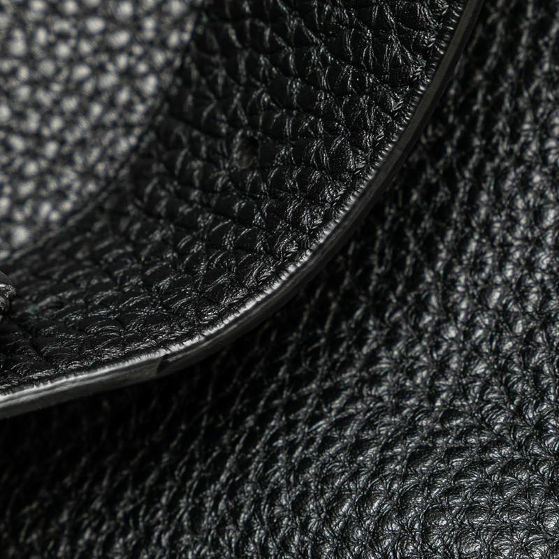 FENDI フェンディ セレリア ショルダーバッグ メッセンジャー FENDI フェンディ セレリア ショルダーバッグ メッセンジャー