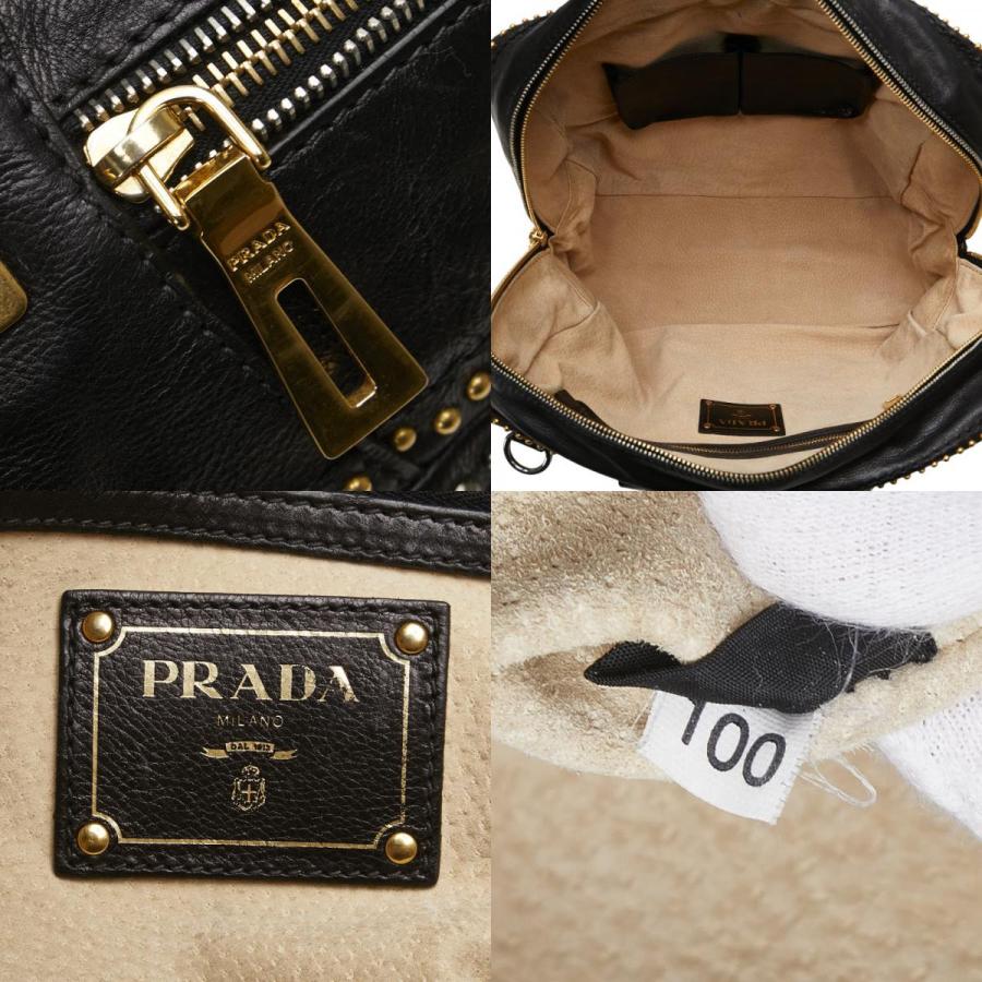 PRADA プラダ 三角ロゴプレート スタッズ ハンドバッグ