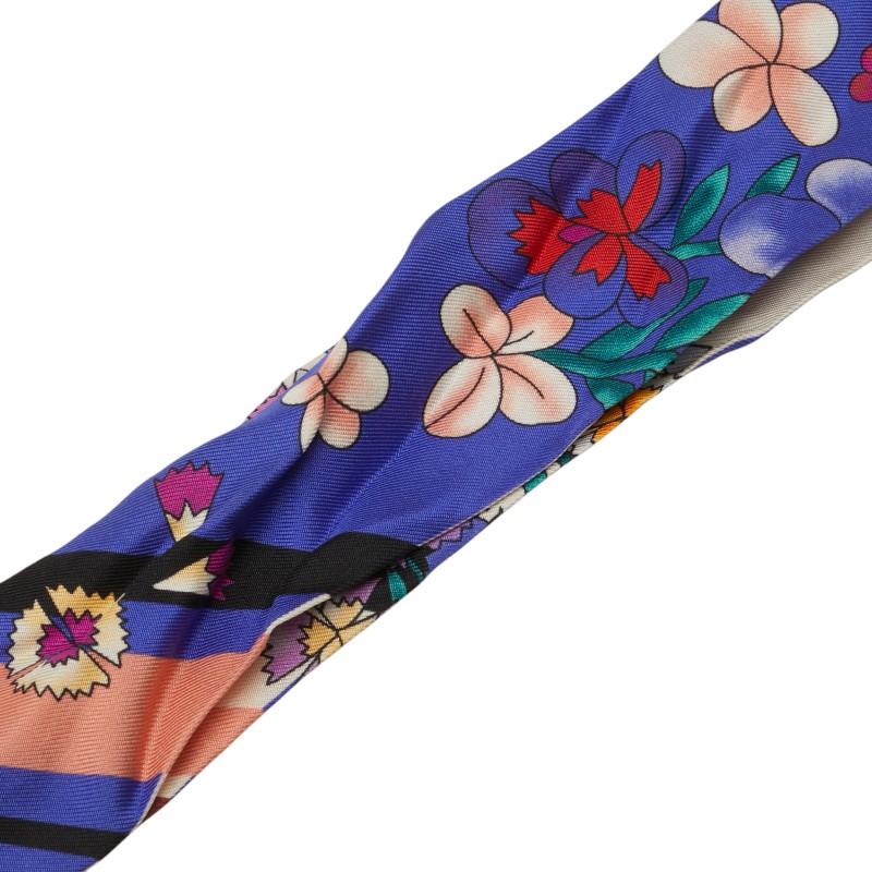 FENDI（フェンディ） 花 フラワー モチーフ スカーフ ツイリー ブルー