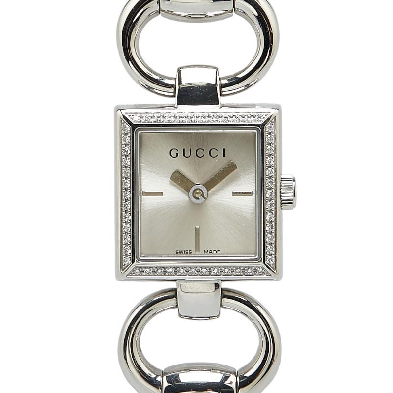 GUCCI グッチ トルナヴォーニ ダイヤベゼル 腕時計 120 クオーツ GUCCI グッチ トルナヴォーニ ダイヤベゼル 腕時計 120 クオーツ
