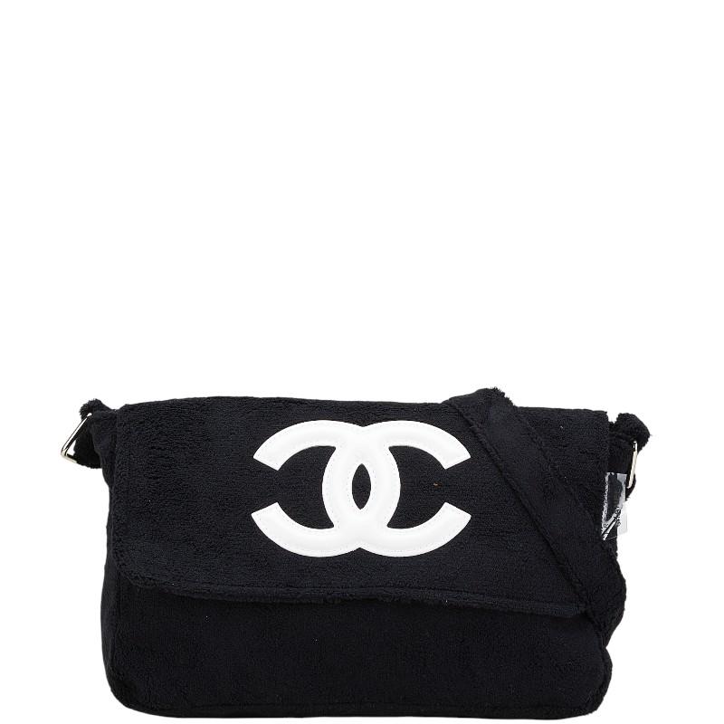 CHANEL(シャネル)ノベルティ★ココチャーム付 ミニショルダーバッグ★斜め掛 CHANEL(シャネル)ノベルティ☆ココチャーム付 ミニショルダーバッグ