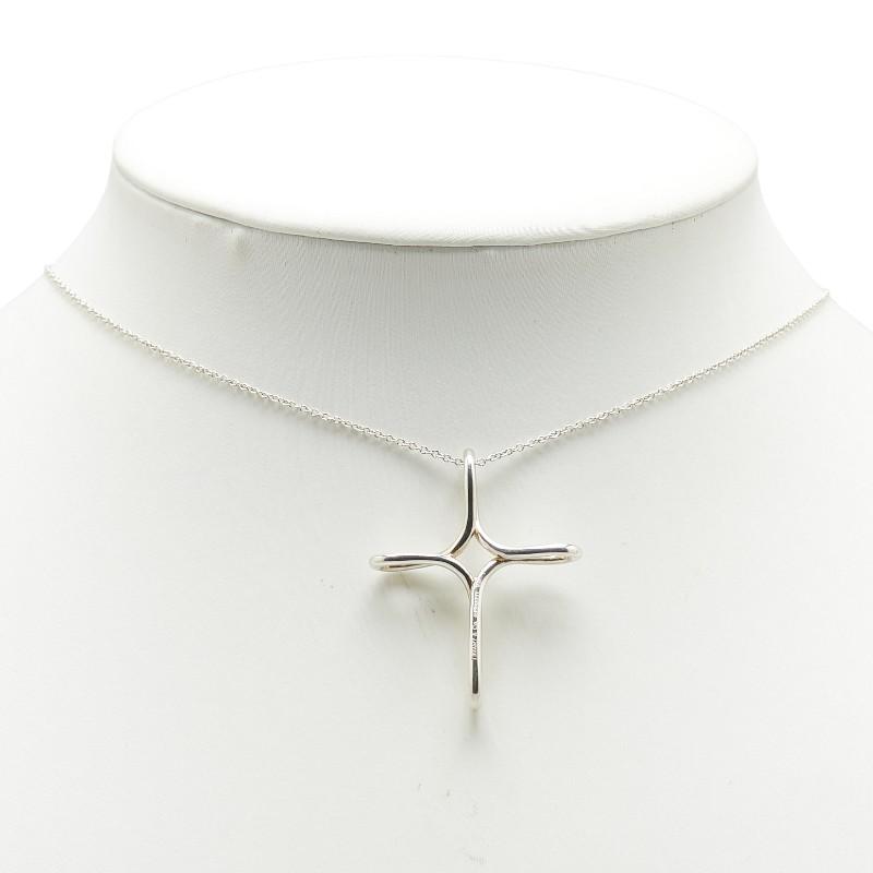 TIFFANY&Co. ティファニー インフィニティ クロス ネックレス TIFFANY&Co. ティファニー インフィニティ クロス ネックレス