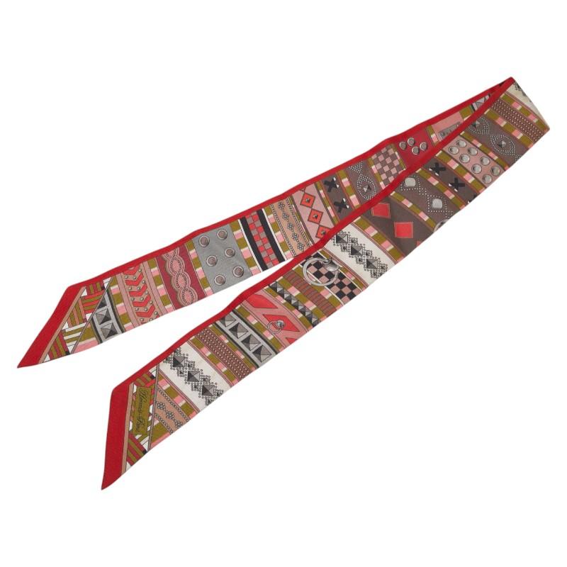 エルメス ツイリー COLLIERS DE CHIENS スカーフ レッド マルチカラー シルク レディース HERMES 【中古】 HERMES（エルメス） ツイリー COLLIERS DE CHIENS スカーフ レッド