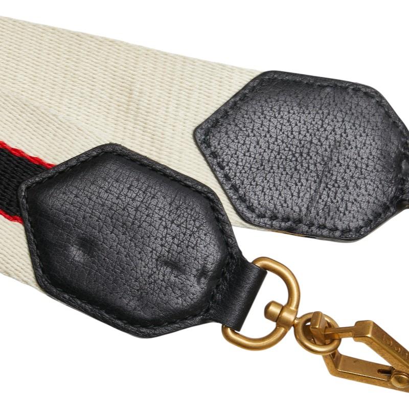 GUCCI（グッチ） シェリーライン トーテム バタフライ 蝶々 斜め掛け