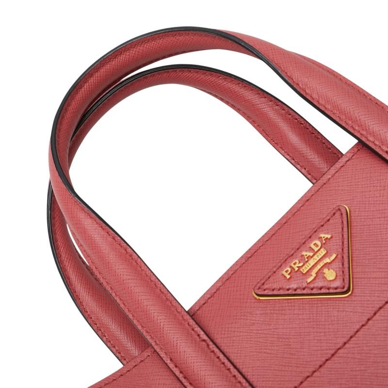 PRADA（プラダ） 三角ロゴプレート サフィアーノ ハンドバッグ