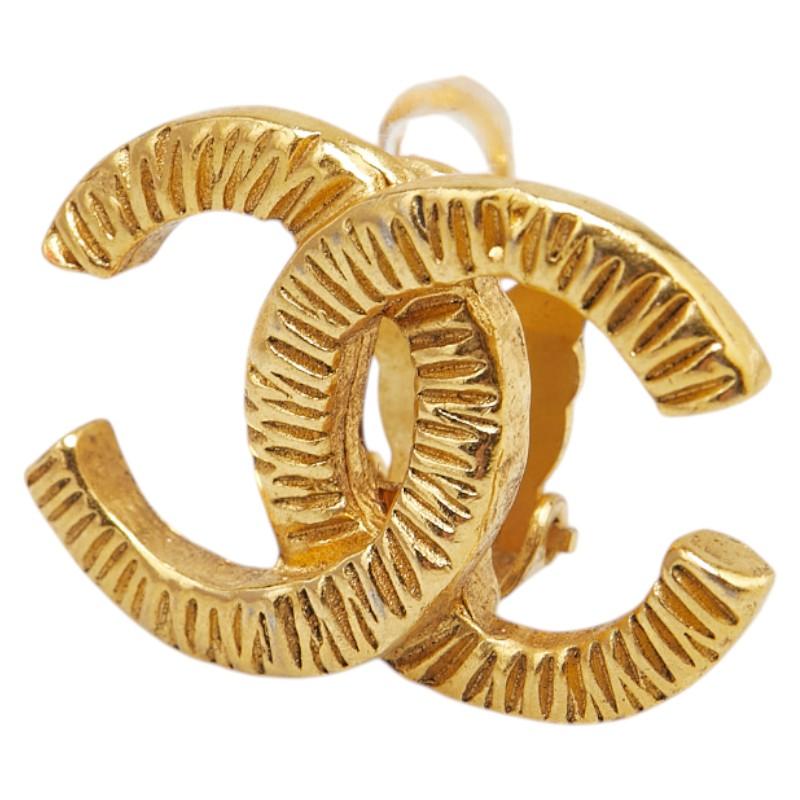 CHANEL シャネル　ピアス　ココマーク　ゴールド　片耳　片方　イヤリング CHANEL（シャネル） ココマーク イヤリング 片方のみ ゴールド メッキ
