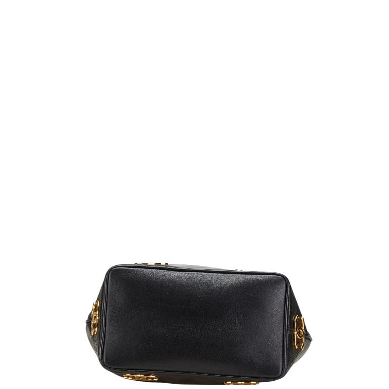 CHANEL（シャネル） トリプルココマーク ワンショルダーバッグ