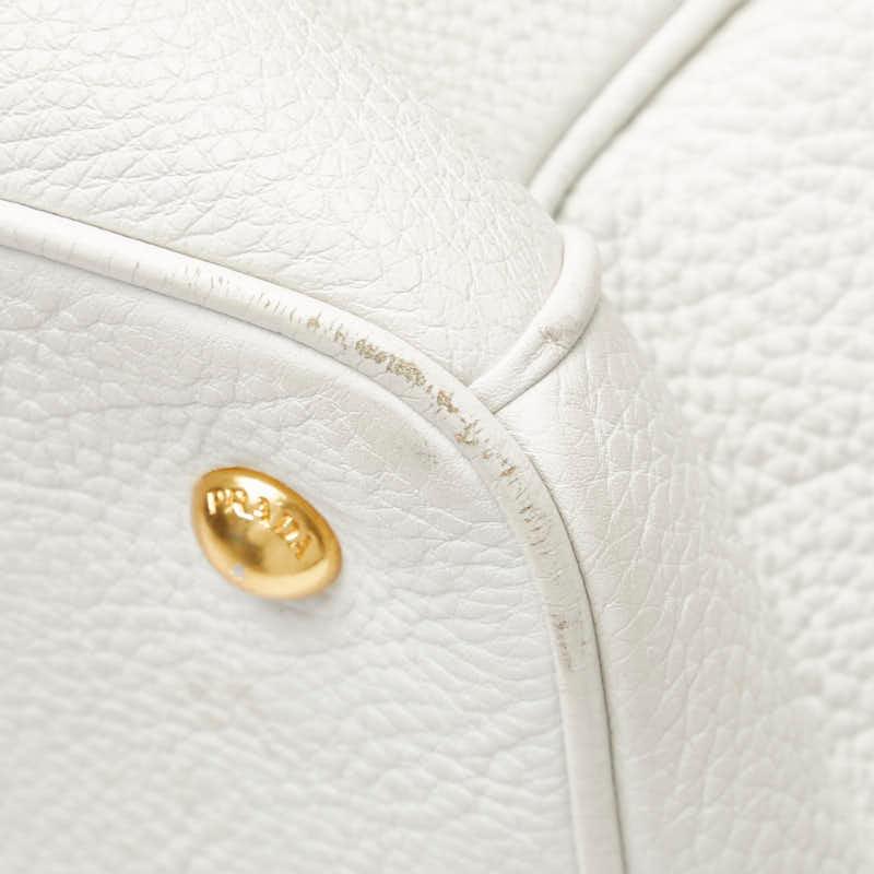 PRADA（プラダ） 三角ロゴプレート ハンドバッグ ショルダーバッグ