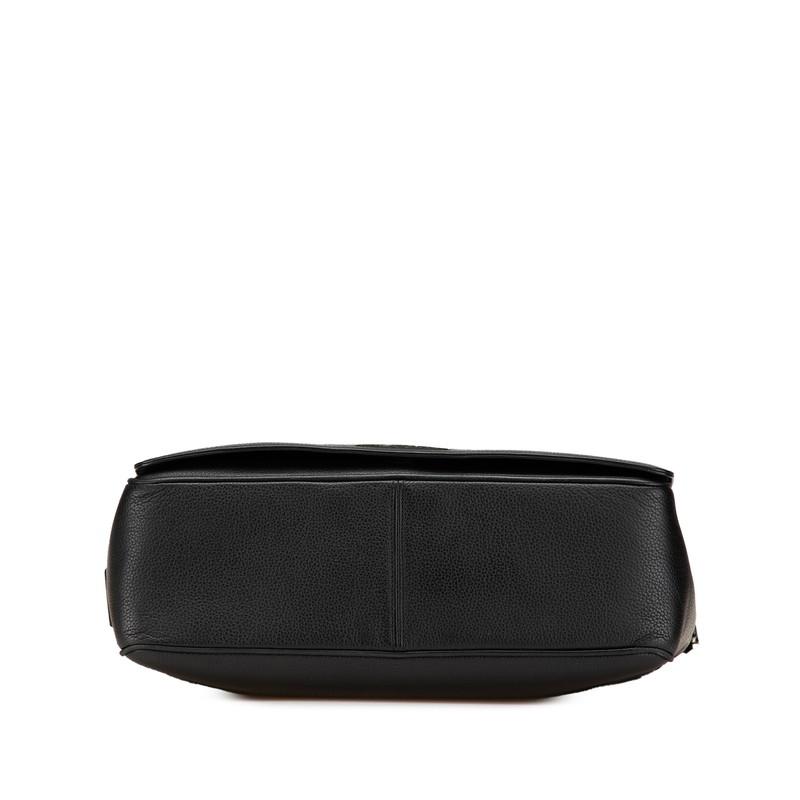 Cartier カルティエ パシャ ショルダーバッグ レザー ブラック メンズ Cartier（カルティエ） 斜め掛け ショルダーバッグ ブラック レザー