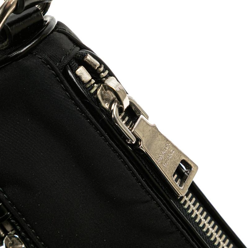 PRADA（プラダ） 三角ロゴプレート ハンドバッグ ワンショルダーバッグ