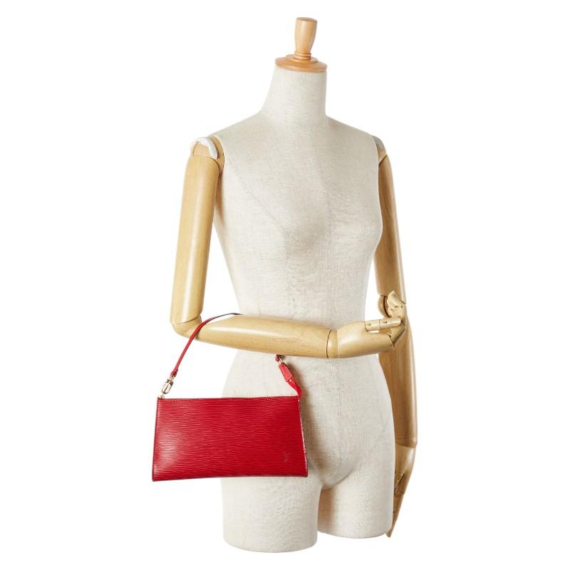 LOUIS VUITTON（ルイ・ヴィトン） ルイ ヴィトン エピ ポシェット