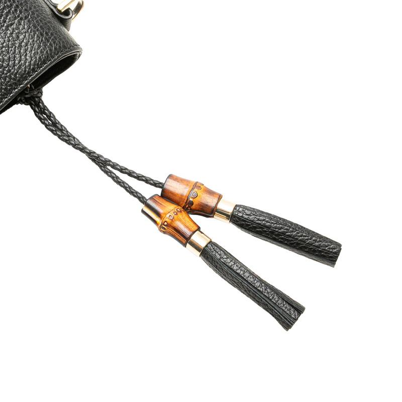 グッチ バンブー  タッセル ハンドバッグ 斜め掛け ショルダーバッグ 2WAY 365346 ブラック レザー レディース GUCCI 【中古】 グッチ バンブー タッセル ハンドバッグ 斜め掛け ショルダーバッグ