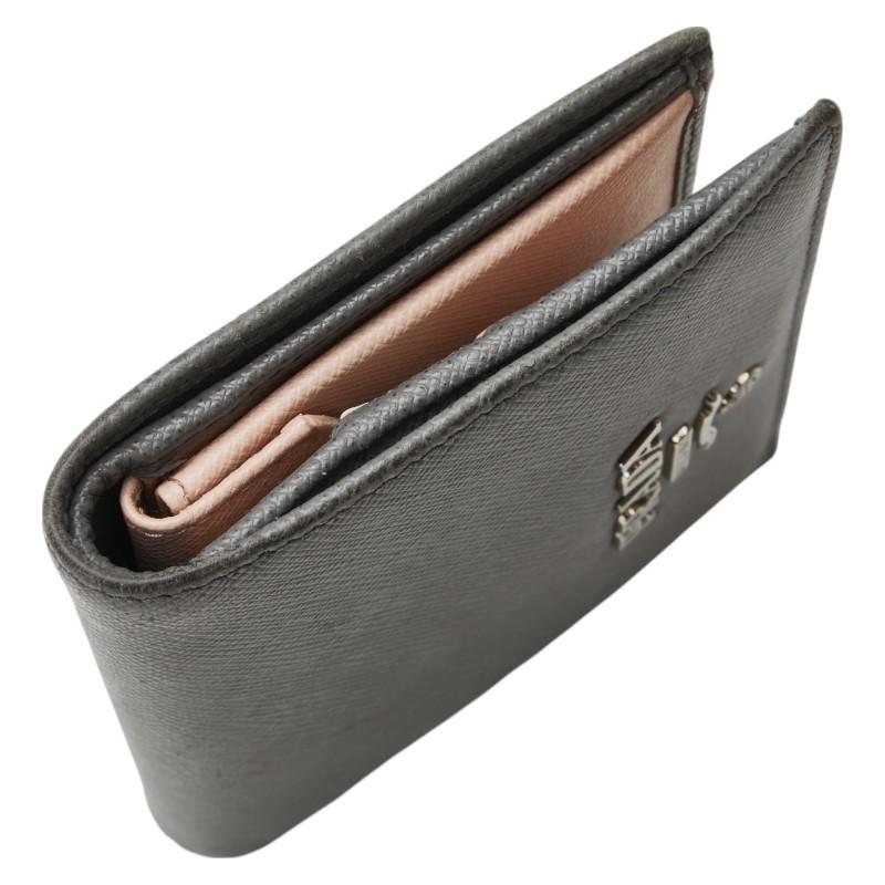 PRADA（プラダ） ロゴ 二つ折り財布 グレー レザー レディース 【中古