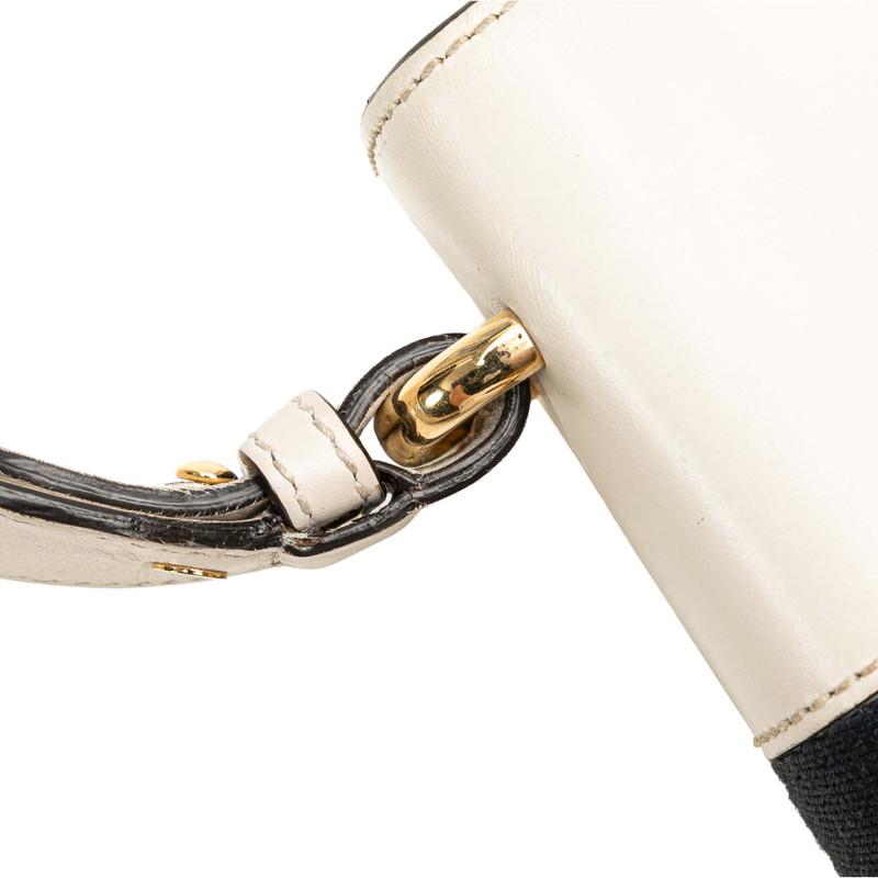 GUCCI（グッチ） シルヴィ ワンショルダーバッグ 421882 ホワイト