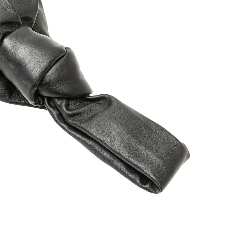 ボッテガヴェネタ ミニ ザ ツイスト ハンドバッグ クラッチ