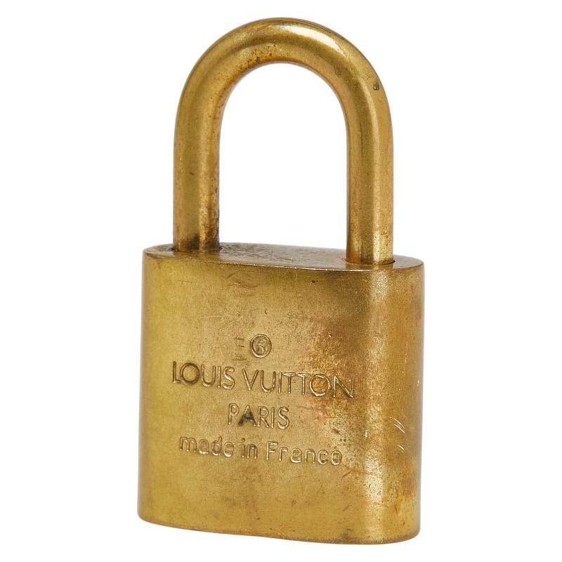 LOUIS VUITTON（ルイ・ヴィトン） ルイ ヴィトン カデナ 南京錠 キー