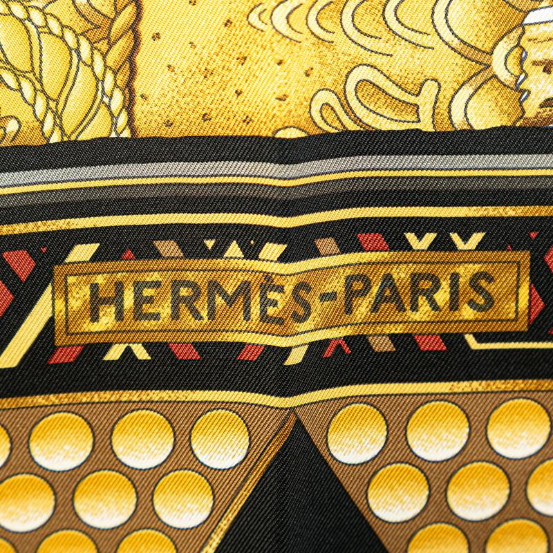 エルメス カレ90 L'OR DES CHEFS 首長達の金 シルク100% エルメス カレ90 L'OR DES CHEFS 首長達の金 シルク スカーフ