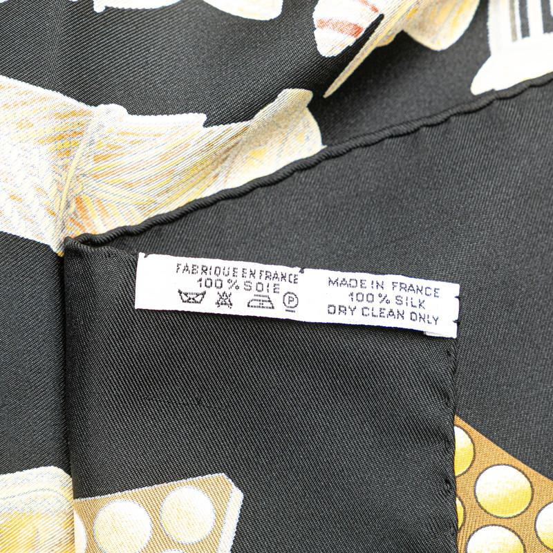 エルメス カレ90 L'OR DES CHEFS 首長達の金 シルク100% HERMES カレ90 L'OR DES CHEFS 首長達の金 スカーフ ブラック