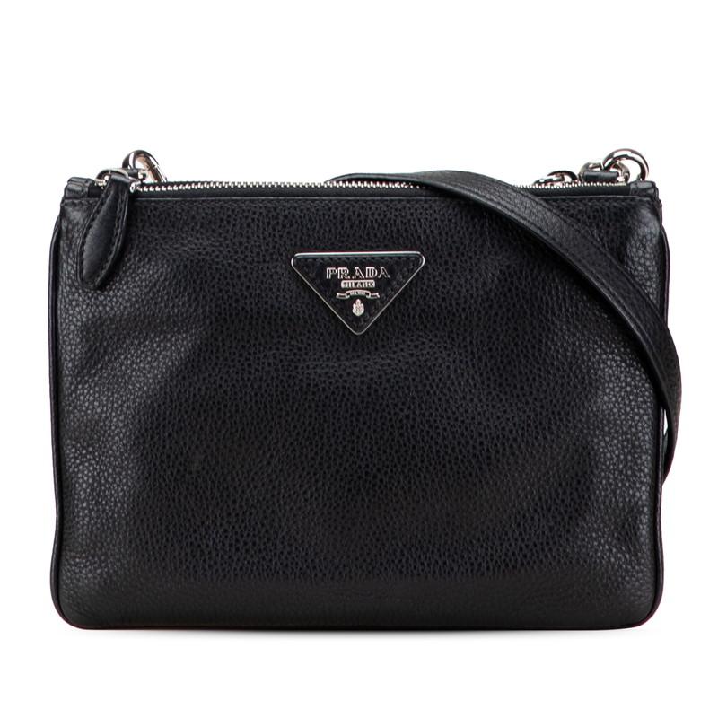 PRADA（プラダ） 三角ロゴプレート ショルダーバッグ ブラック レザー