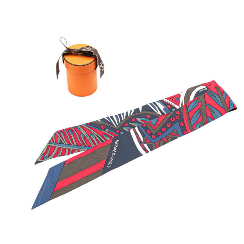 HERMES エルメス ツイリー LE JARDIN DE LA MAHARANI マハラニの