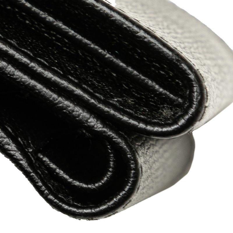 CHANEL（シャネル） ココボタン 三つ折り財布 ブラック レザー