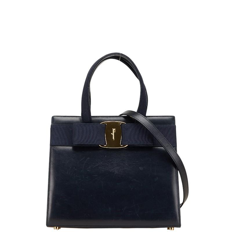 フェラガモ ハンドバッグ ヴァラリボンブラックに近いネイビー フェラガモ ハンドバッグ ヴァラリボンブラックに近いネイビー