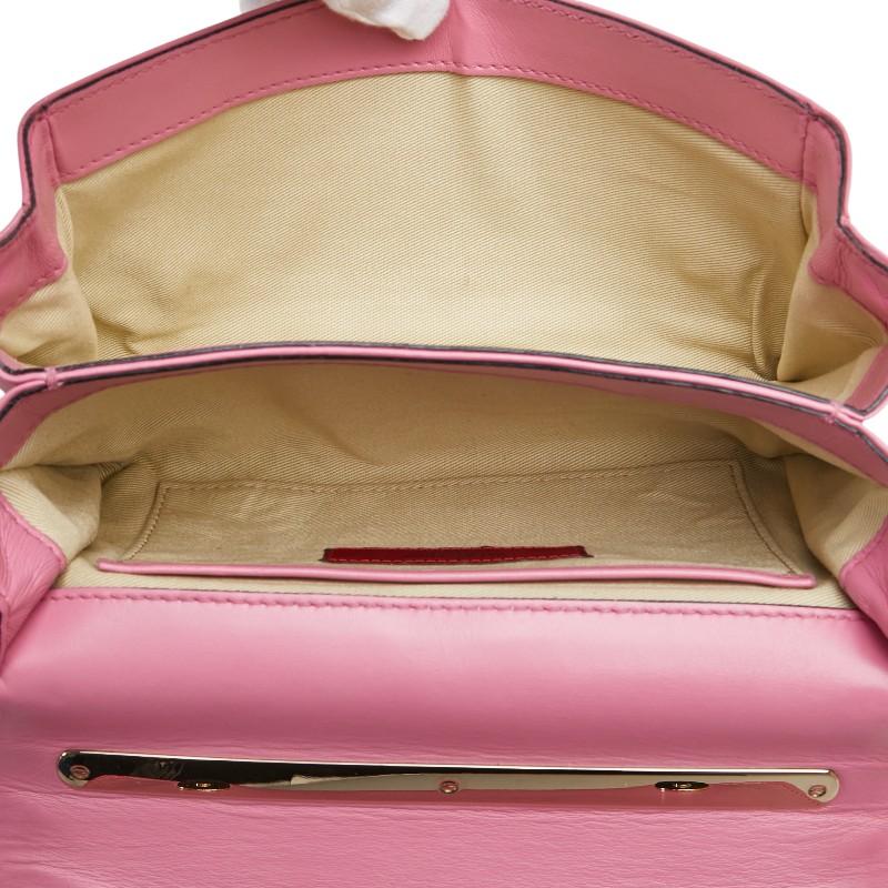 VALENTINO（ヴァレンティノ） スタッズ ショルダーバッグ ピンク