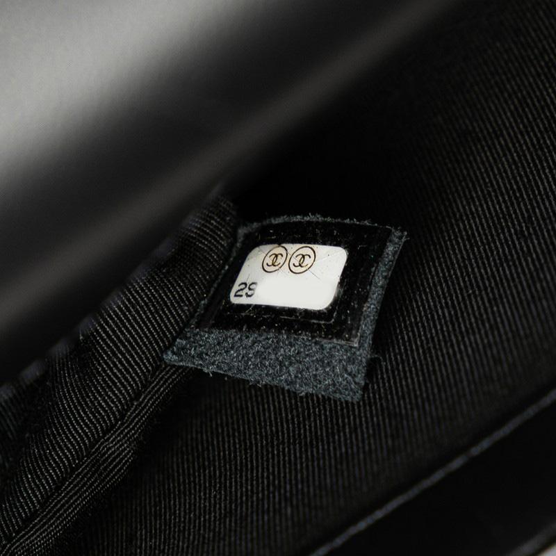 CHANEL（シャネル） ボーイシャネル シェブロン Vステッチ チェーン