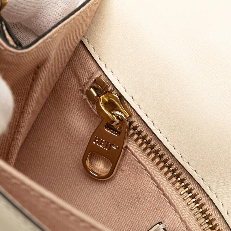 ヴァレンティノ ハンドバッグ ショルダーバッグ 2WAY ホワイト ピンク レザー レディース VALENTINO 【中古】 VALENTINO（ヴァレンティノ） ハンドバッグ ショルダーバッグ 2WAY