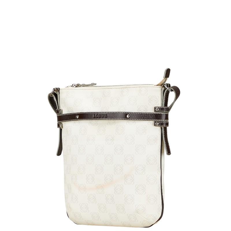 ロエベ LOEWE バッグ ショルダーバッグ アナグラム キャンバス レザー カバン レディース ホワイト/ゴールド LOEWE（ロエベ） アナグラム ショルダーバッグ ホワイト ブラウン PVC