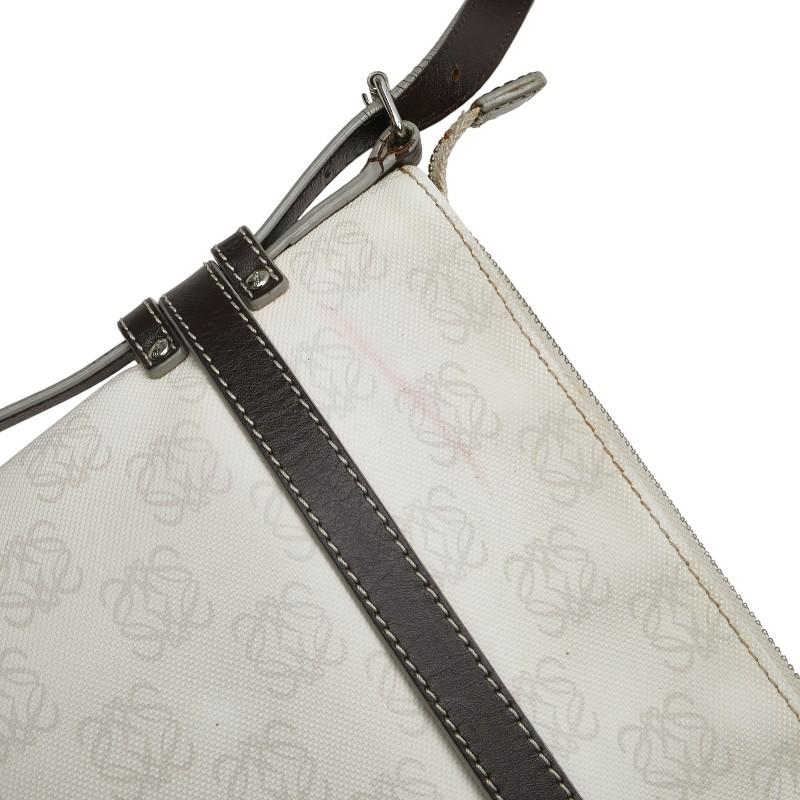 LOEWE（ロエベ） アナグラム ショルダーバッグ ホワイト ブラウン PVC