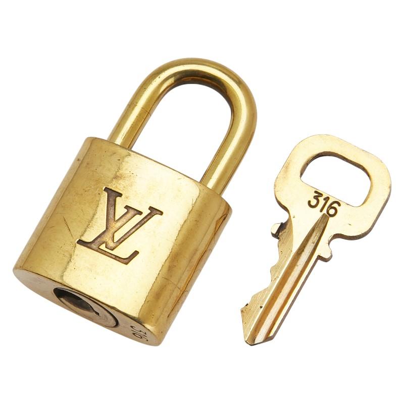 LOUIS VUITTON（ルイ・ヴィトン） ルイ ヴィトン カデナ 南京錠 キー 5