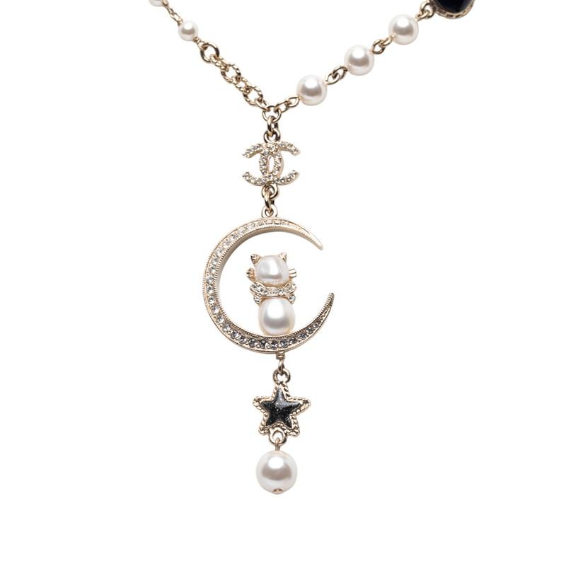 CHANEL（シャネル） ココマーク 月 ムーン 星 スター モチーフ