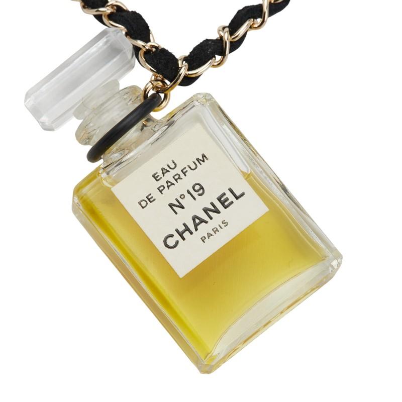 CHANEL（シャネル） No19 香水 オードパルファム ネックレス ゴールド 