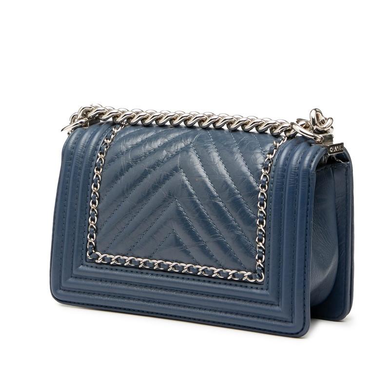 CHANEL（シャネル） ボーイシャネル シェブロン ココマーク チェーン 