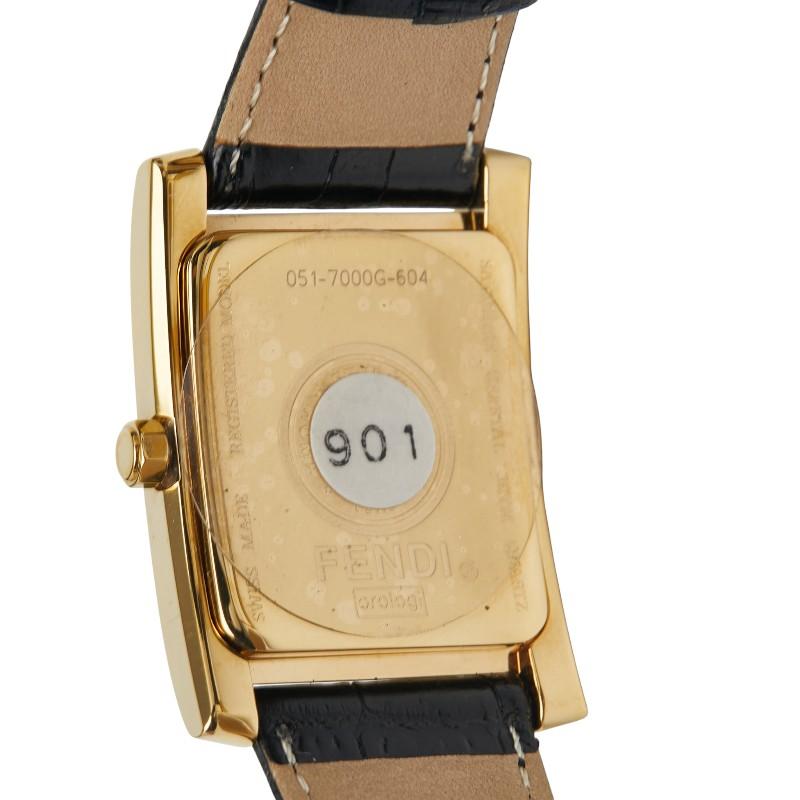 未使用 FENDI フェンディ 320L クラシコ クォーツ 腕時計 電池交換済 楽天市場】【ウォッチ】FENDI フェンディ クラシコ 11Pダイヤ