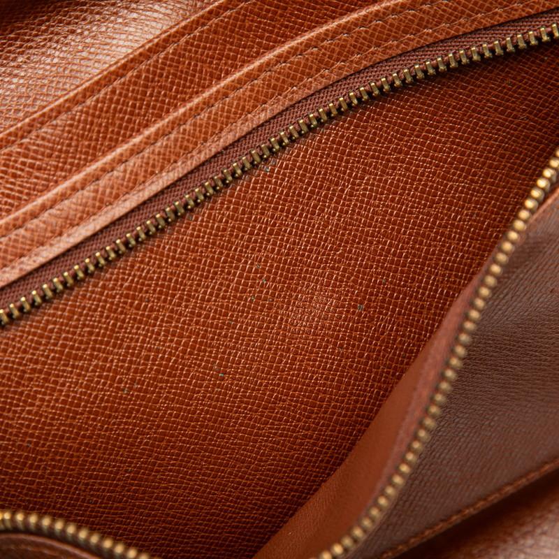 ルイヴィトン　ポシェット　パスポール　モノグラム　三つ折り財布　折り財布　廃盤品 LOUIS VUITTON】ルイヴィトン ポシェット パスポール 三つ折り長