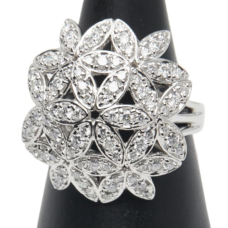 Pt900 プラチナ ダイヤ3.00ct 花 フラワー モチーフ リング 指輪