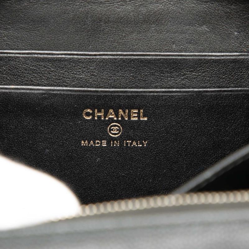 シャネル マトラッセ CCフィリグリー チェーンウォレット ショルダーバッグ ブラック キャビアスキン レディース CHANEL 【中古】 CHANEL（シャネル） マトラッセ CCフィリグリー チェーンウォレット